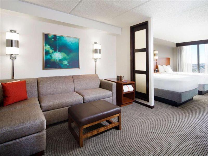 Hyatt Place Dallas/Плано Экстерьер фото